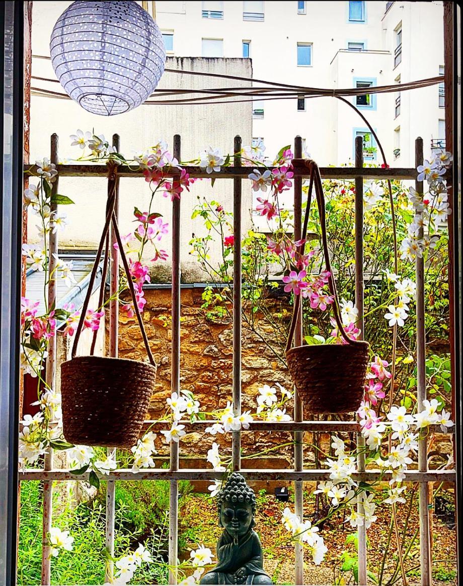Backpackers Luxury 5* In * Paris