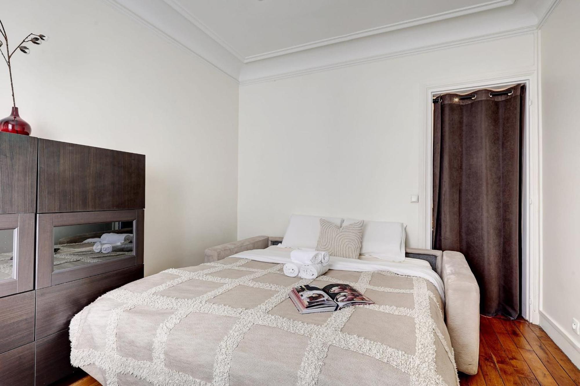 Historic Montparnasse & Jardin Atlantique - Cityapartmentstay Apartment *