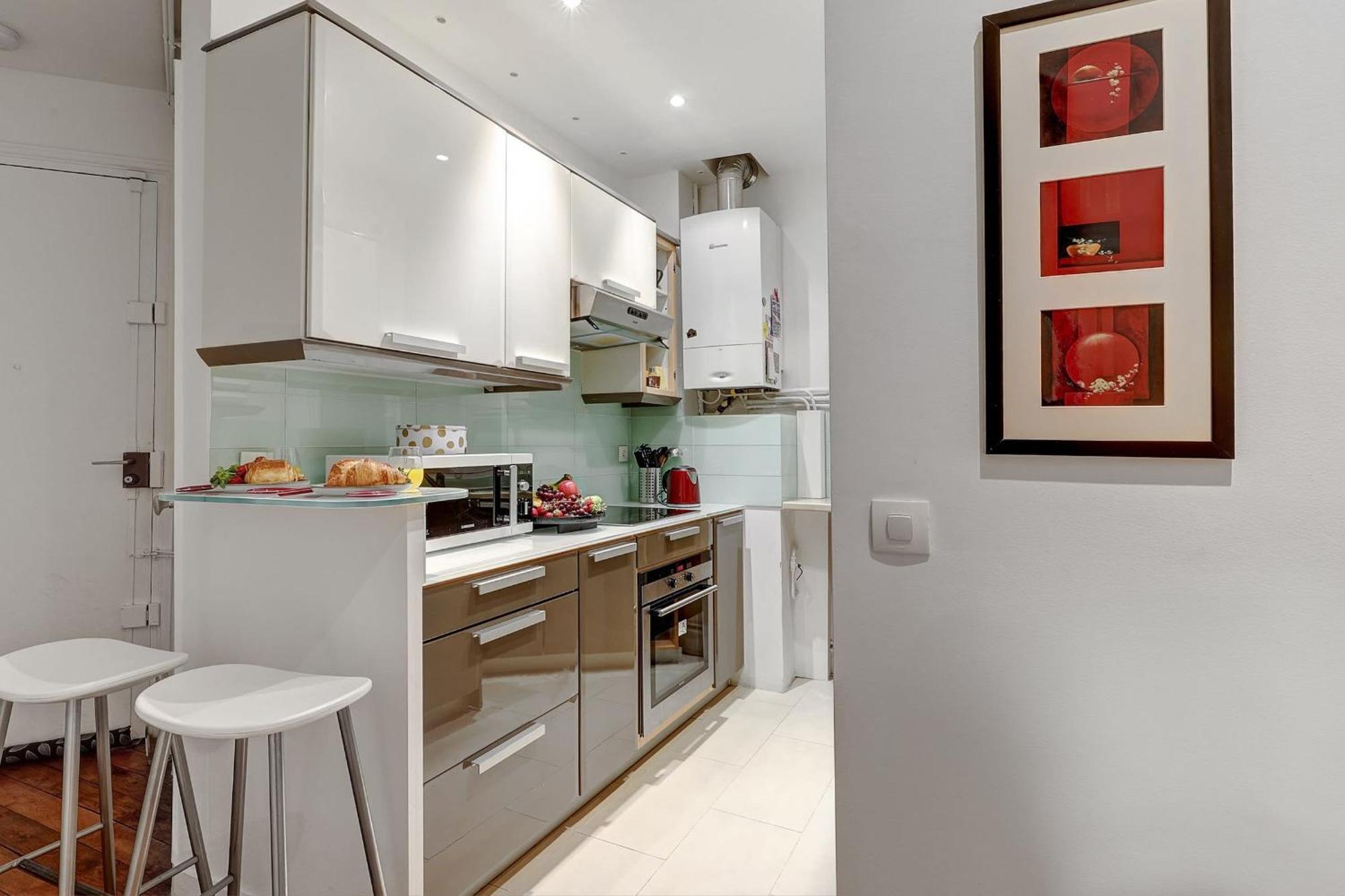 Historic Montparnasse & Jardin Atlantique - Cityapartmentstay Apartment