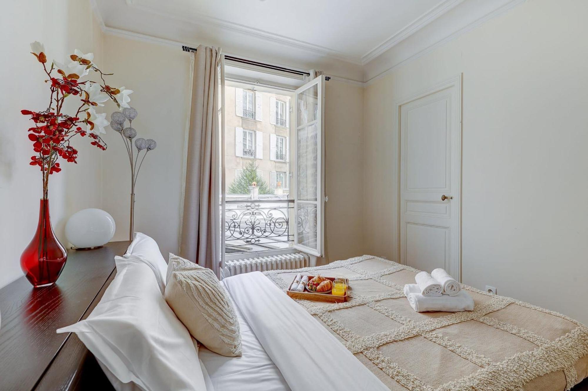 Apartment Historic Montparnasse & Jardin Atlantique - Cityapartmentstay *