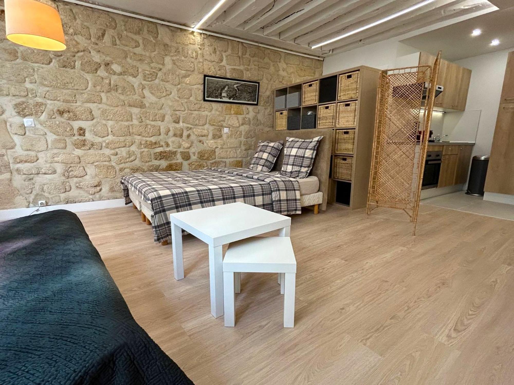 Apartment Loft Saint Andre Paris