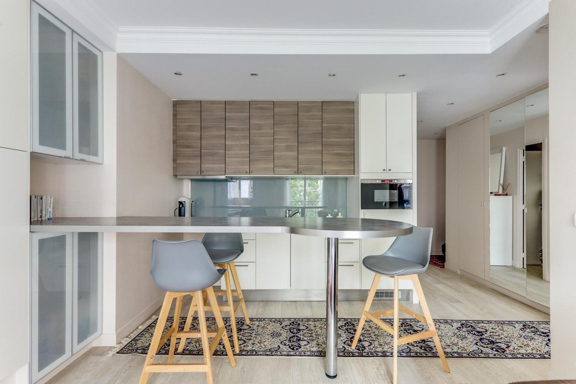 Quartier Passy Apartment Paris