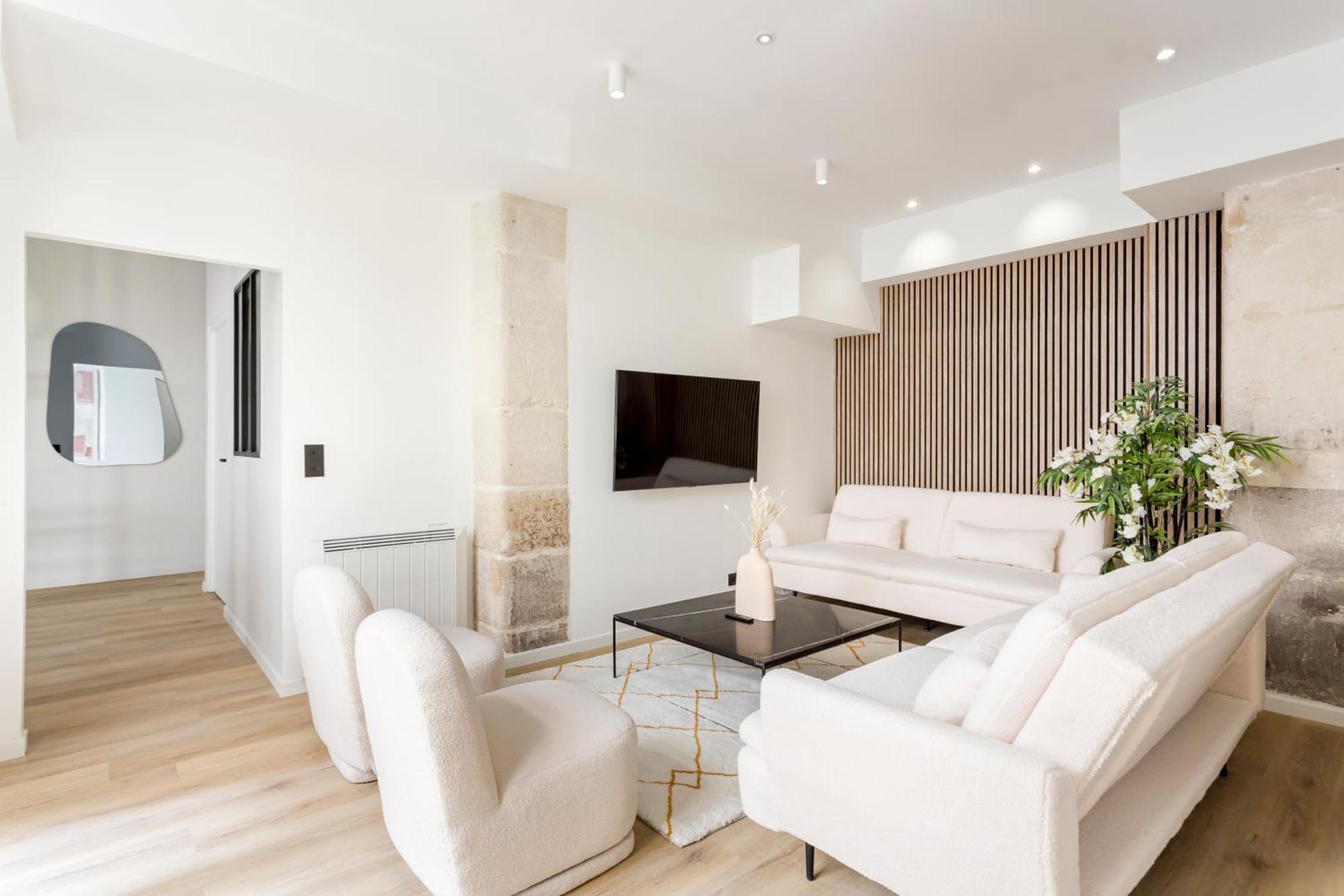 Apartment 10p 160m2 With Terace *