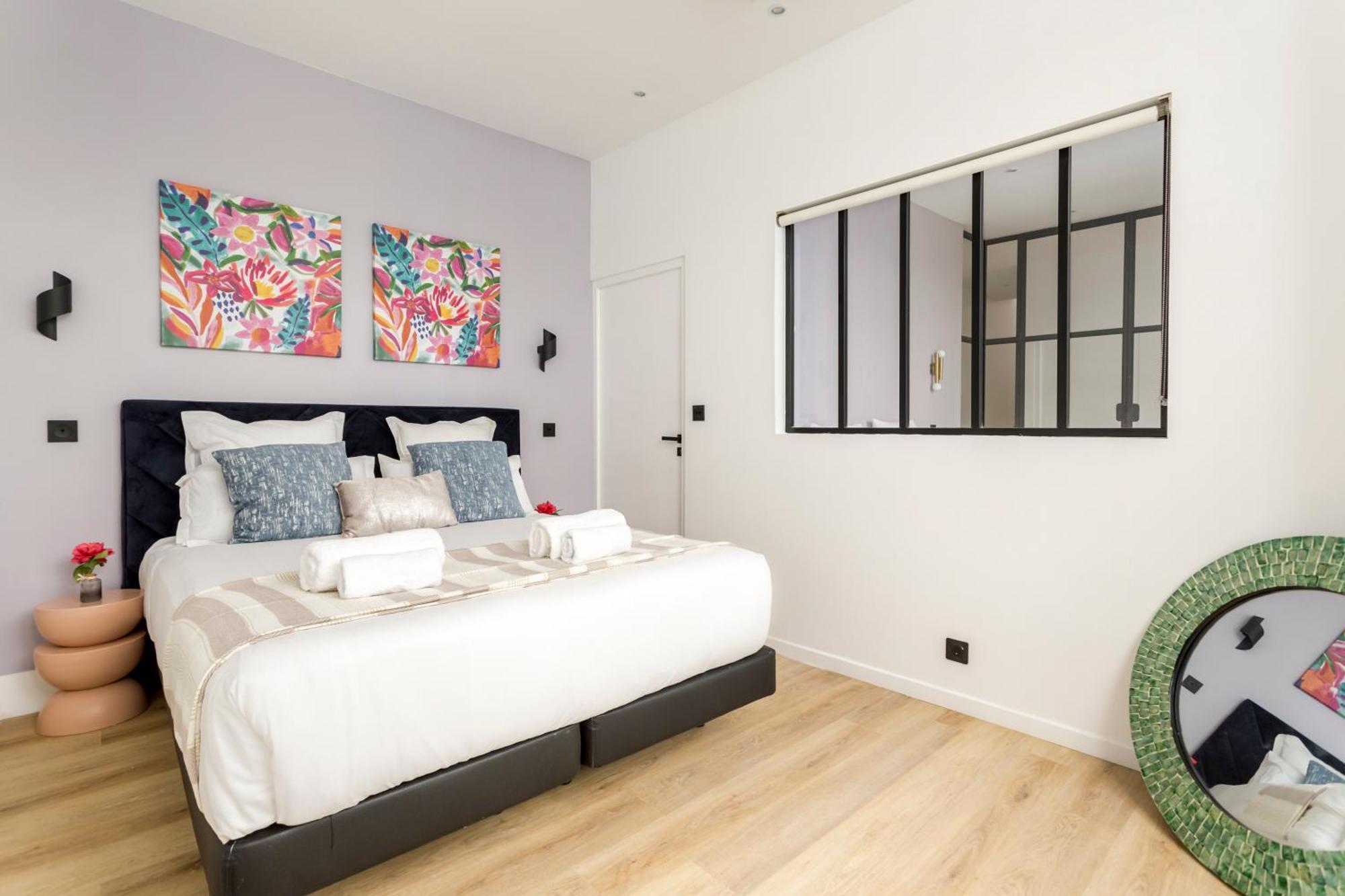 Apartment 10p 160m2 With Terace Paris