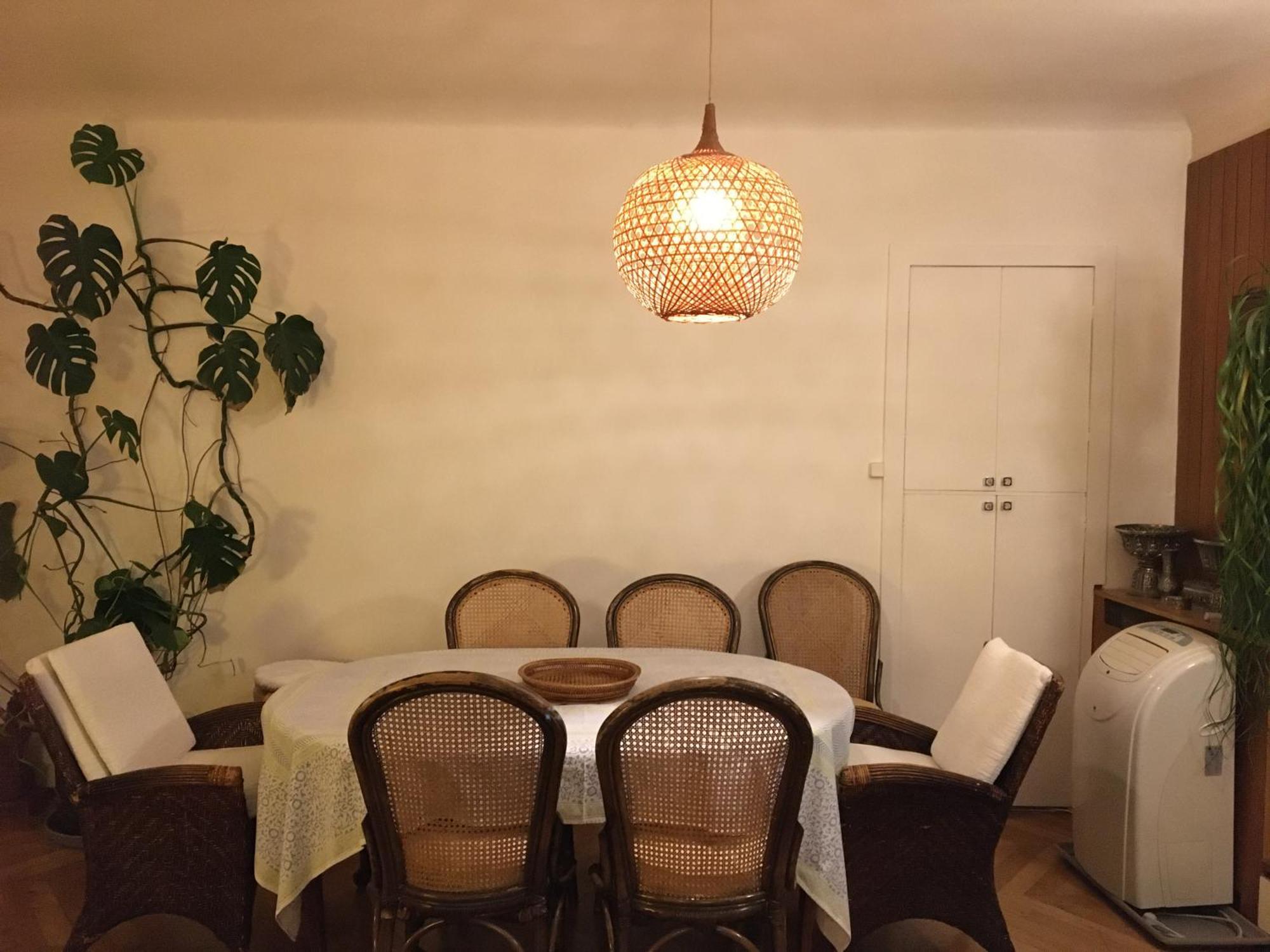 80 Square Meters Family With Ac Apartment Paris