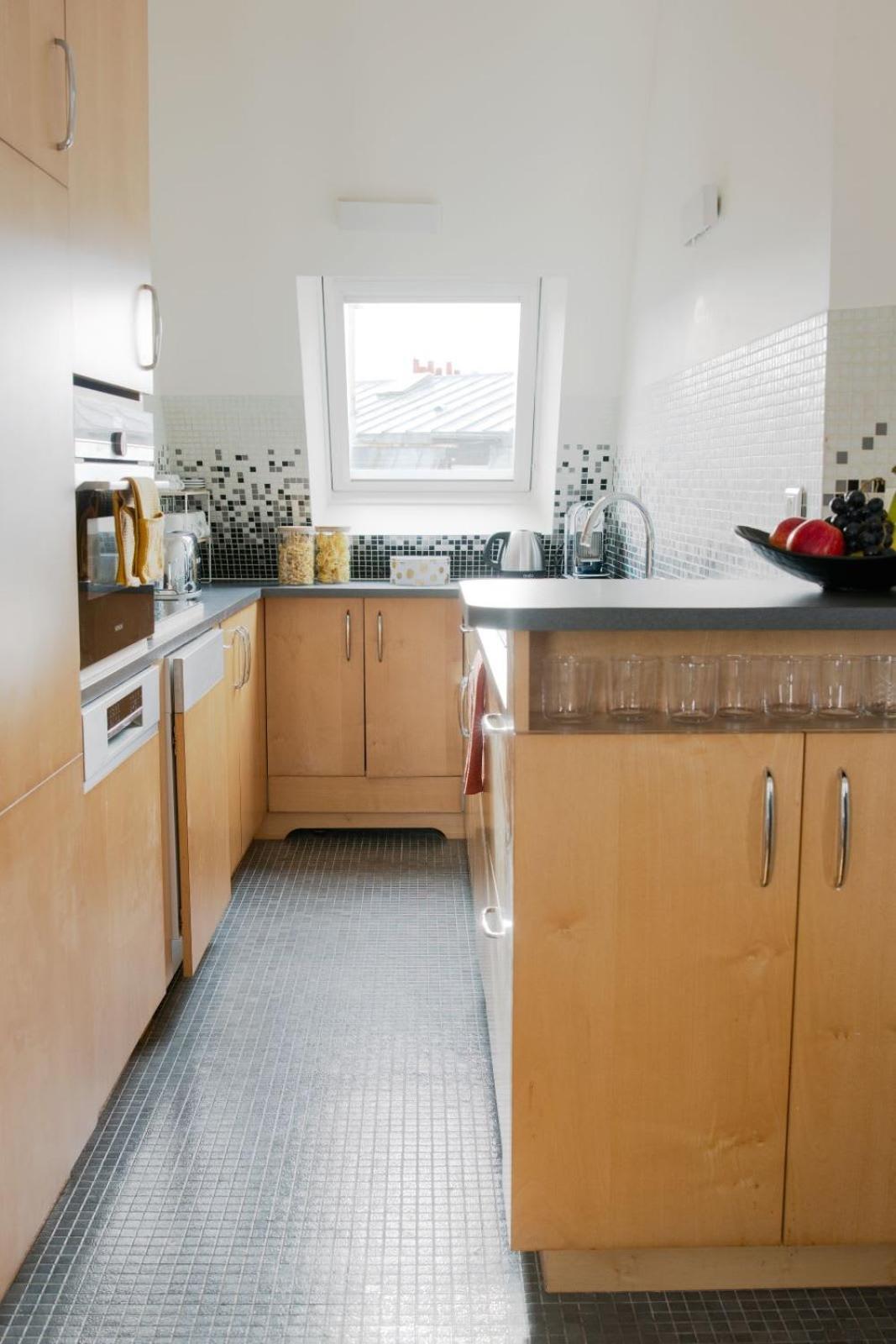 Eiffel & Invalides - 1br - Cityapartmentstay *