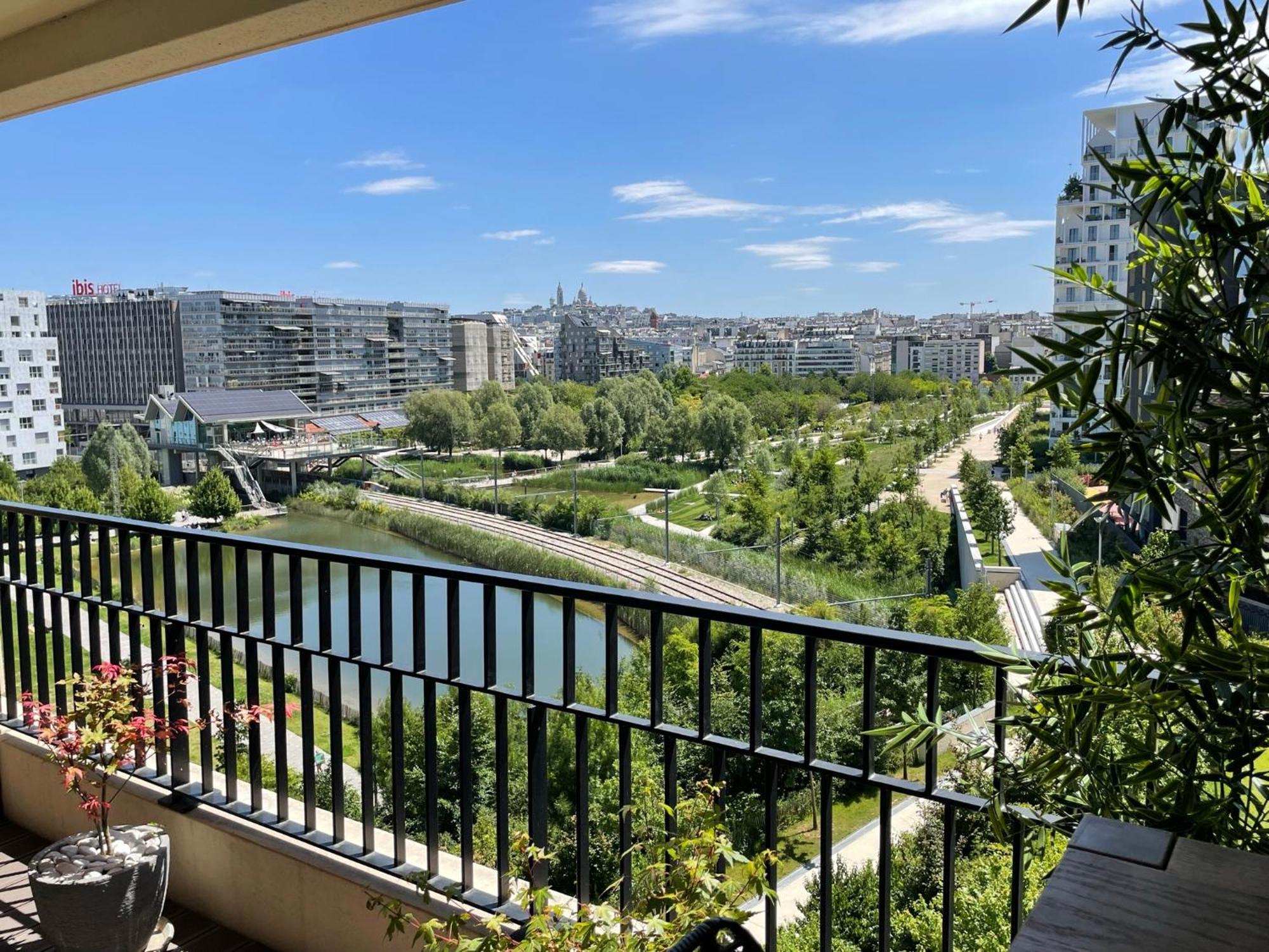 - Duplex Sacre Coeur Apartment *
