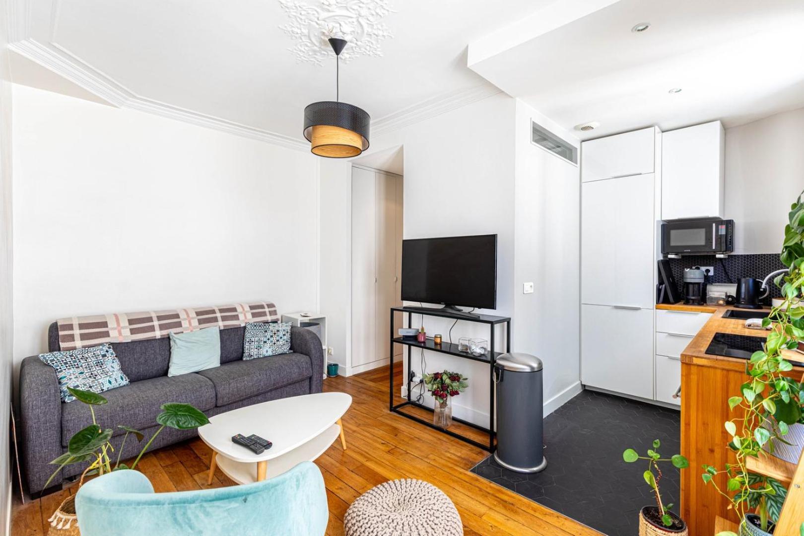 Guestready - Tranquil Hideaway In The Vibrant 15th