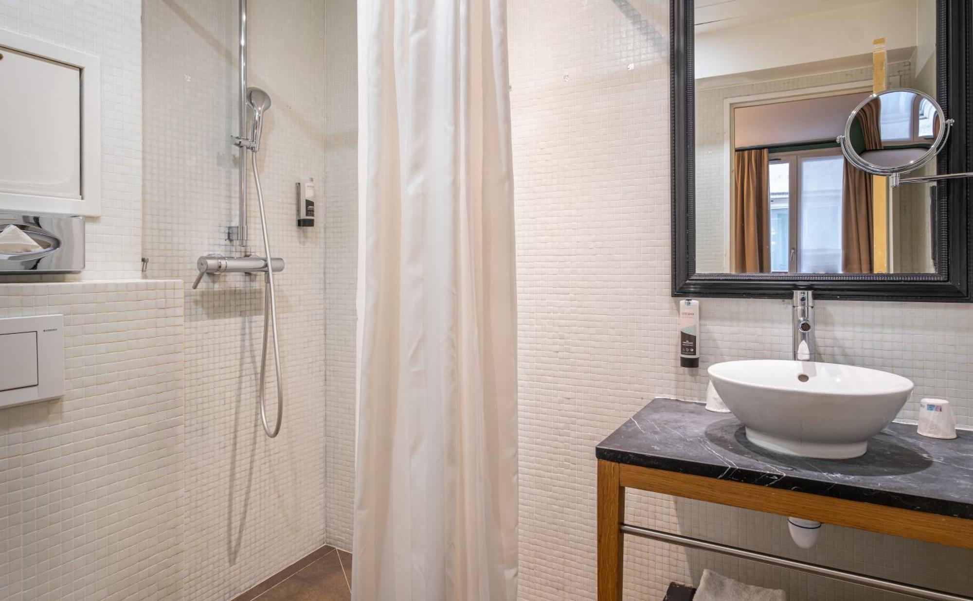Avalon Gare Du Nord Appart hôtel Paris