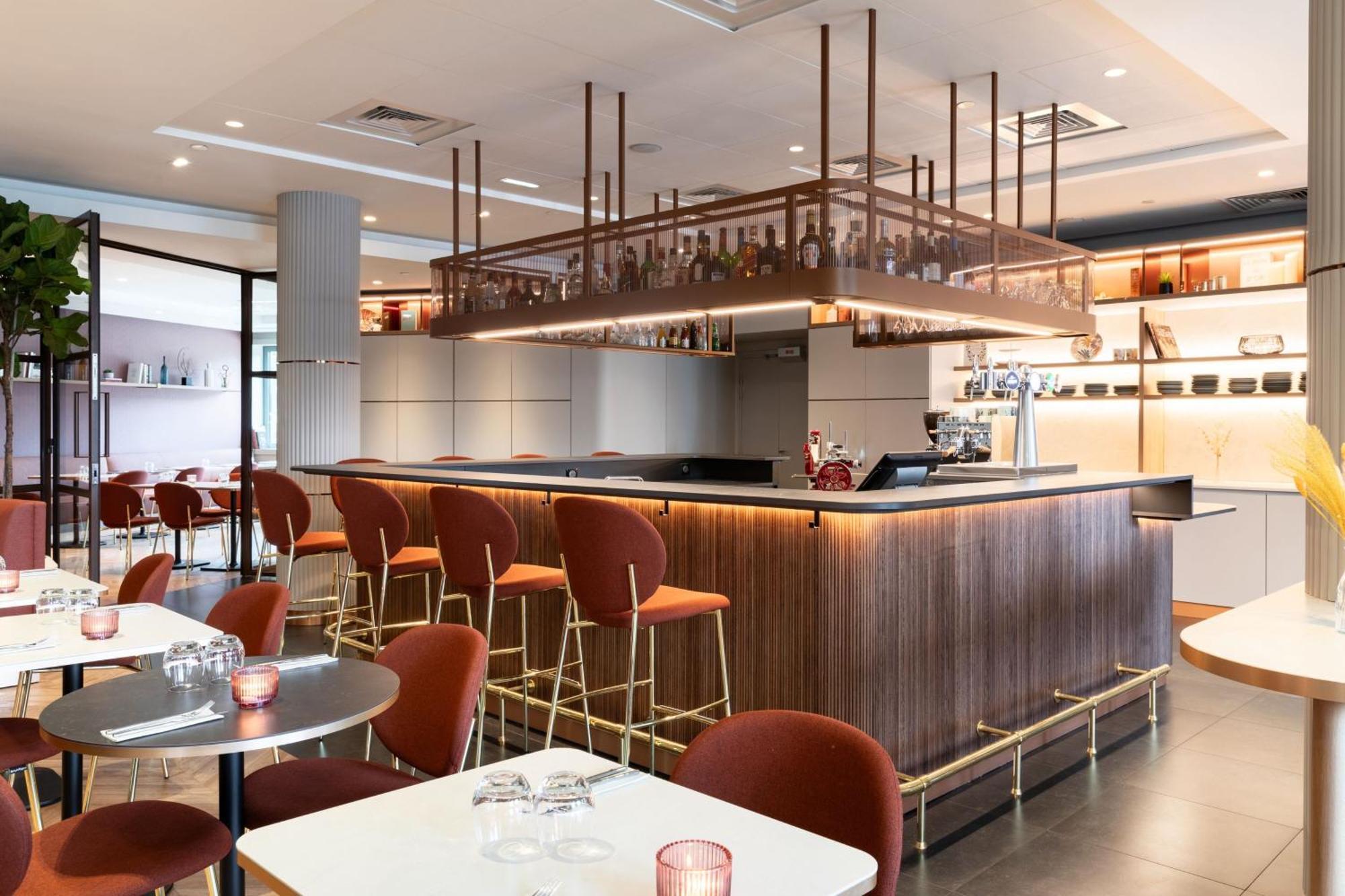 Ac Porte Maillot By Marriott