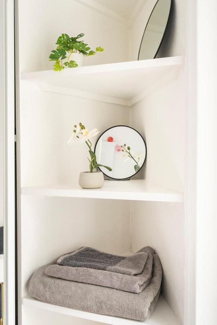 Cocoon In The Heart Of Batignolles | By Airnest *