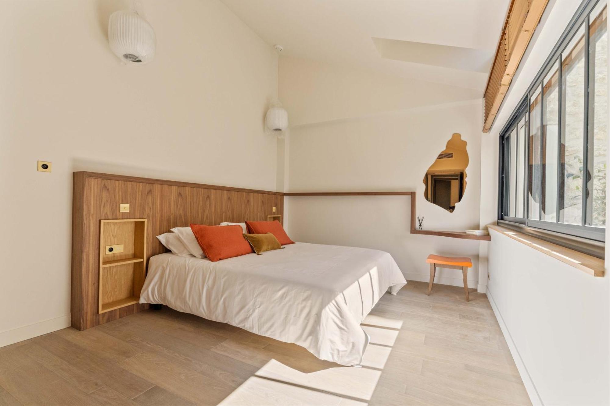 Apartment Maison Sevre Babylone Paris