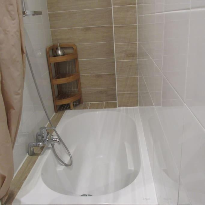 Exceptionnel A - Petit Prix - Coup De Coeur Assure ! Appartement Paris