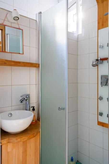 Apartment Elegant T2 A 7min Du Quai De L'oise