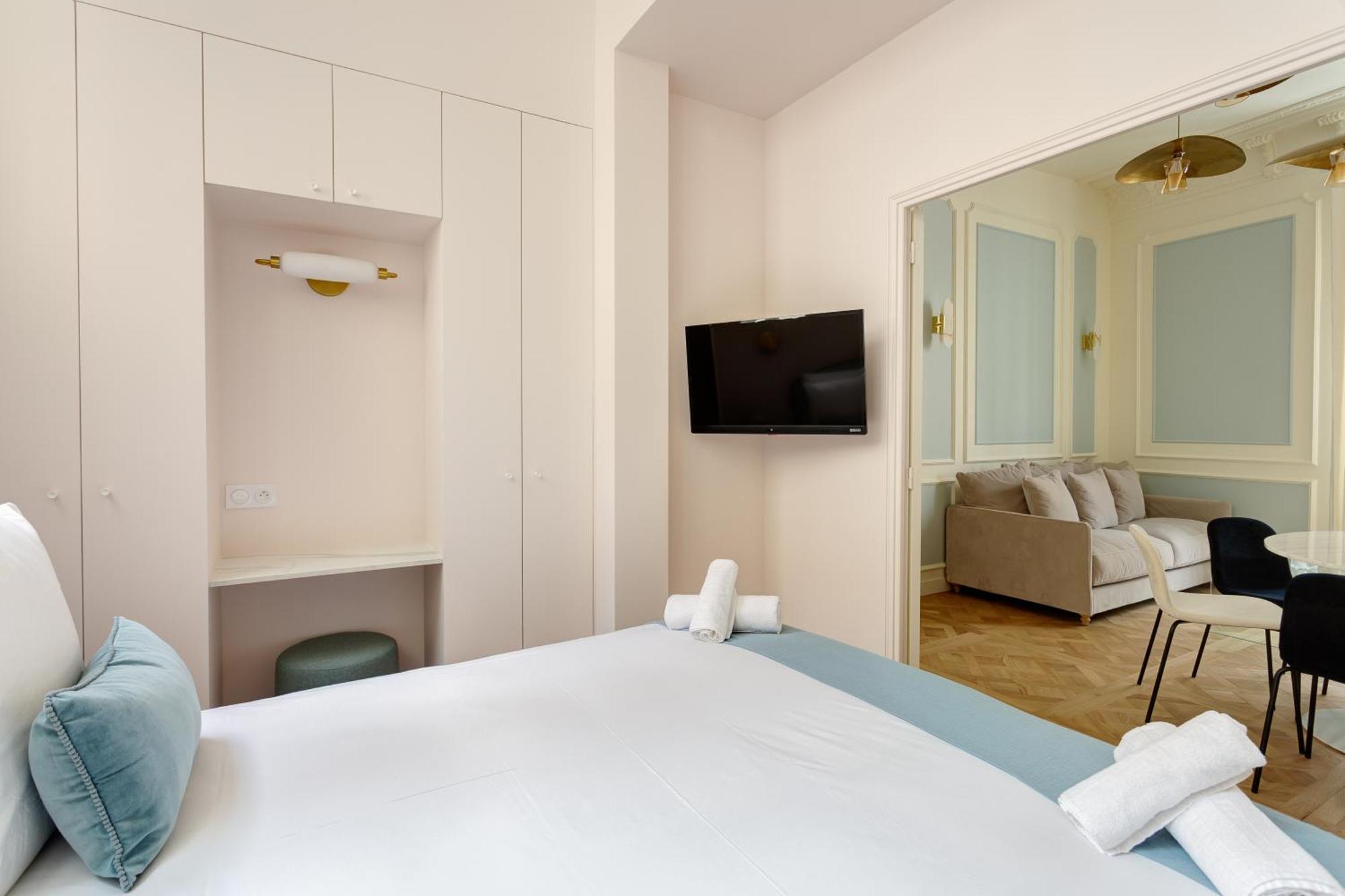 The Saint Georges Apartment Paris