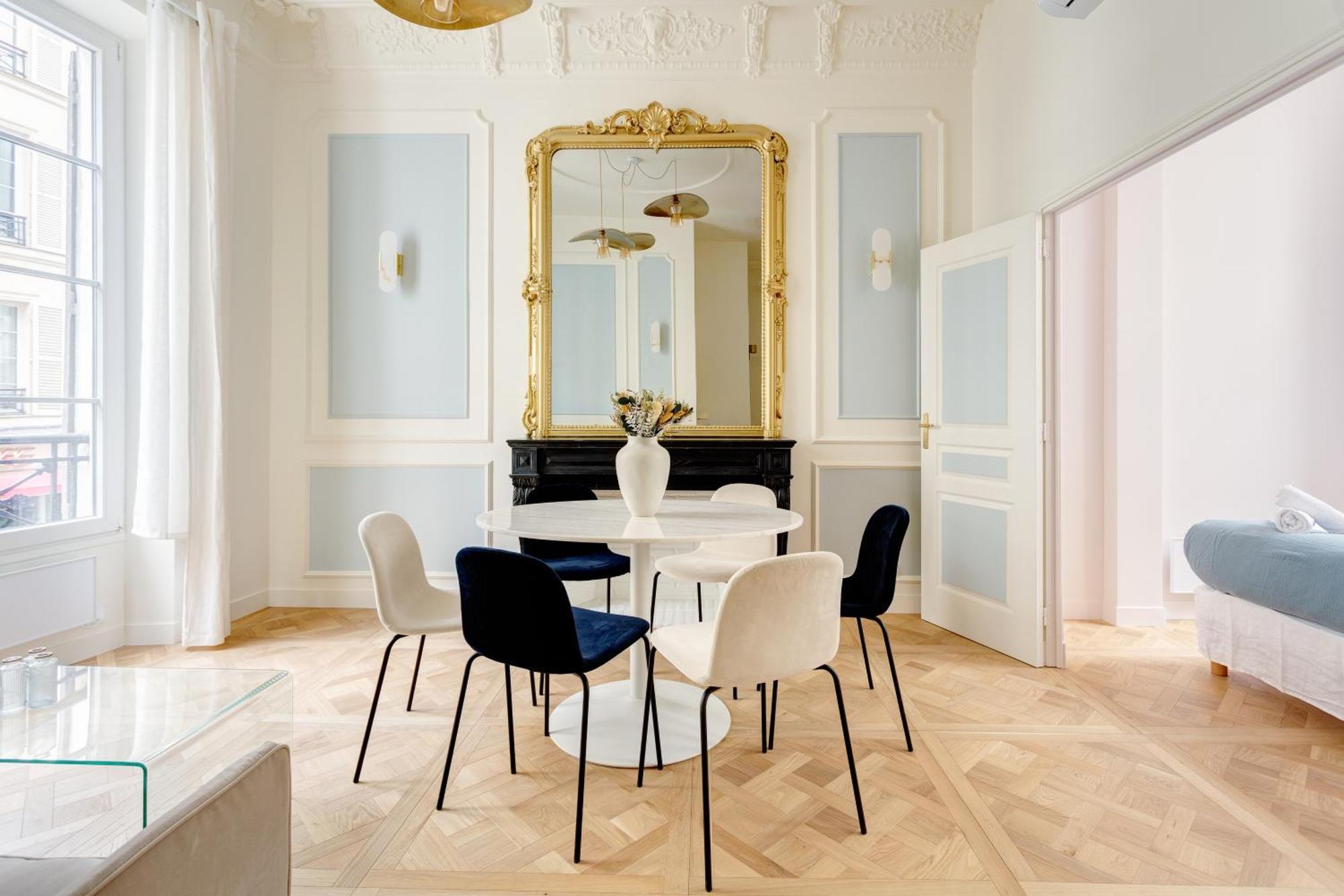 The Saint Georges * Paris
