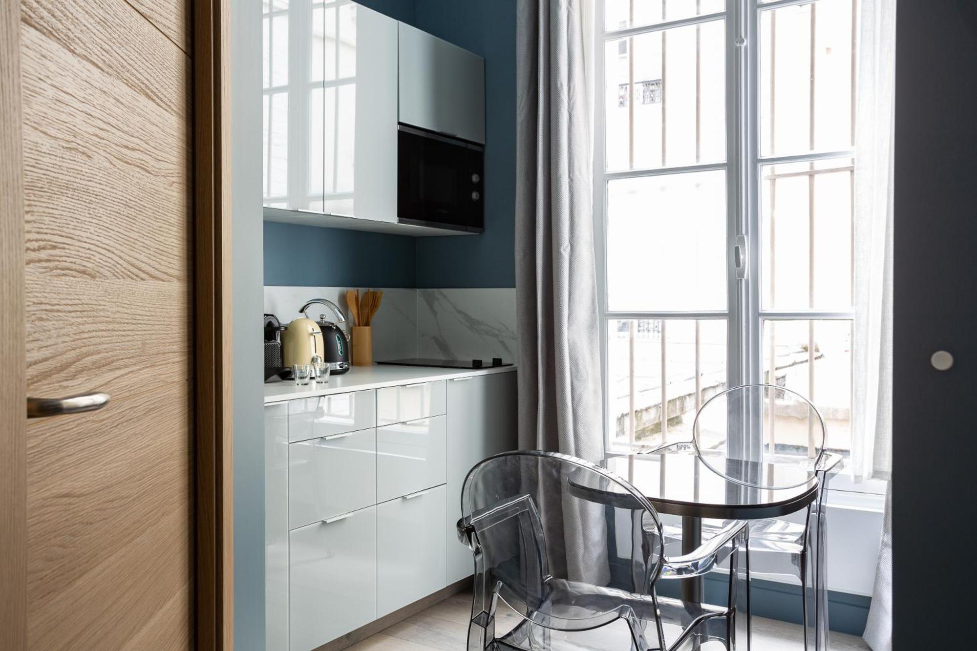 Eclectic Montmartre Apartment Paris