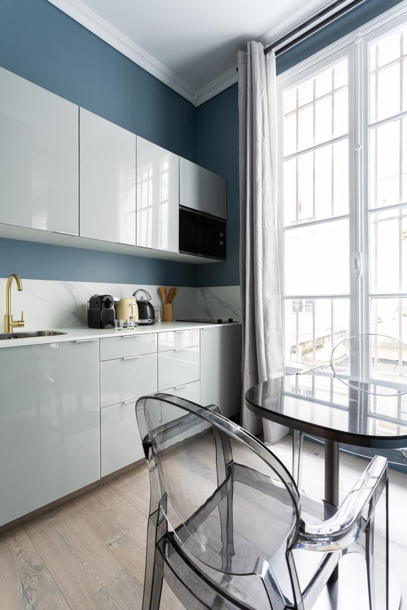 Eclectic Montmartre Apartment Paris