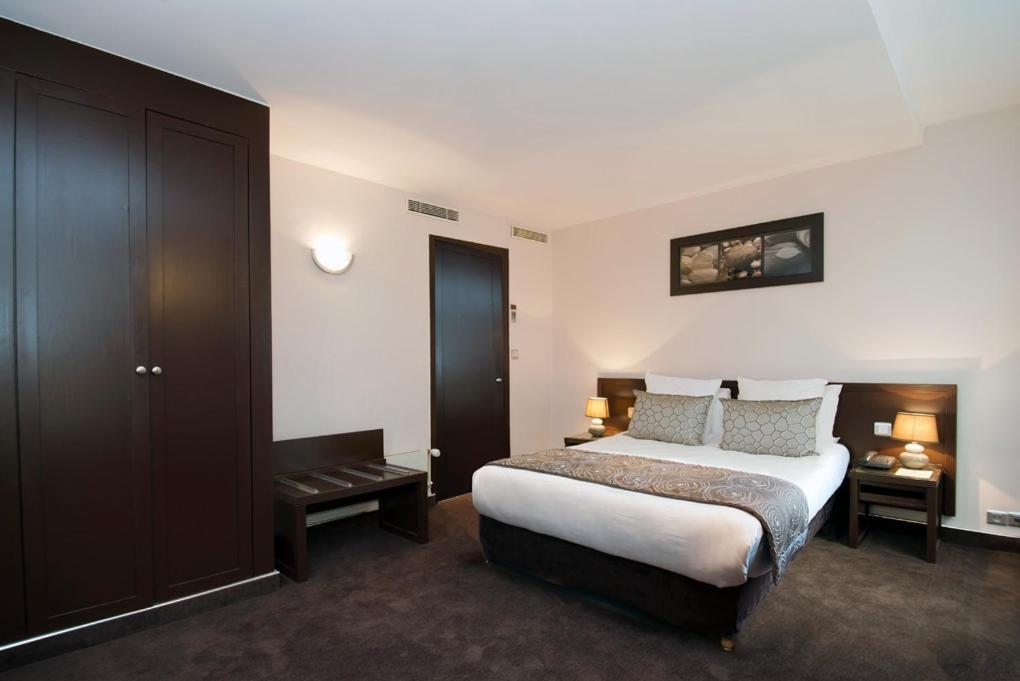 Choiseul Opera 3* Paris