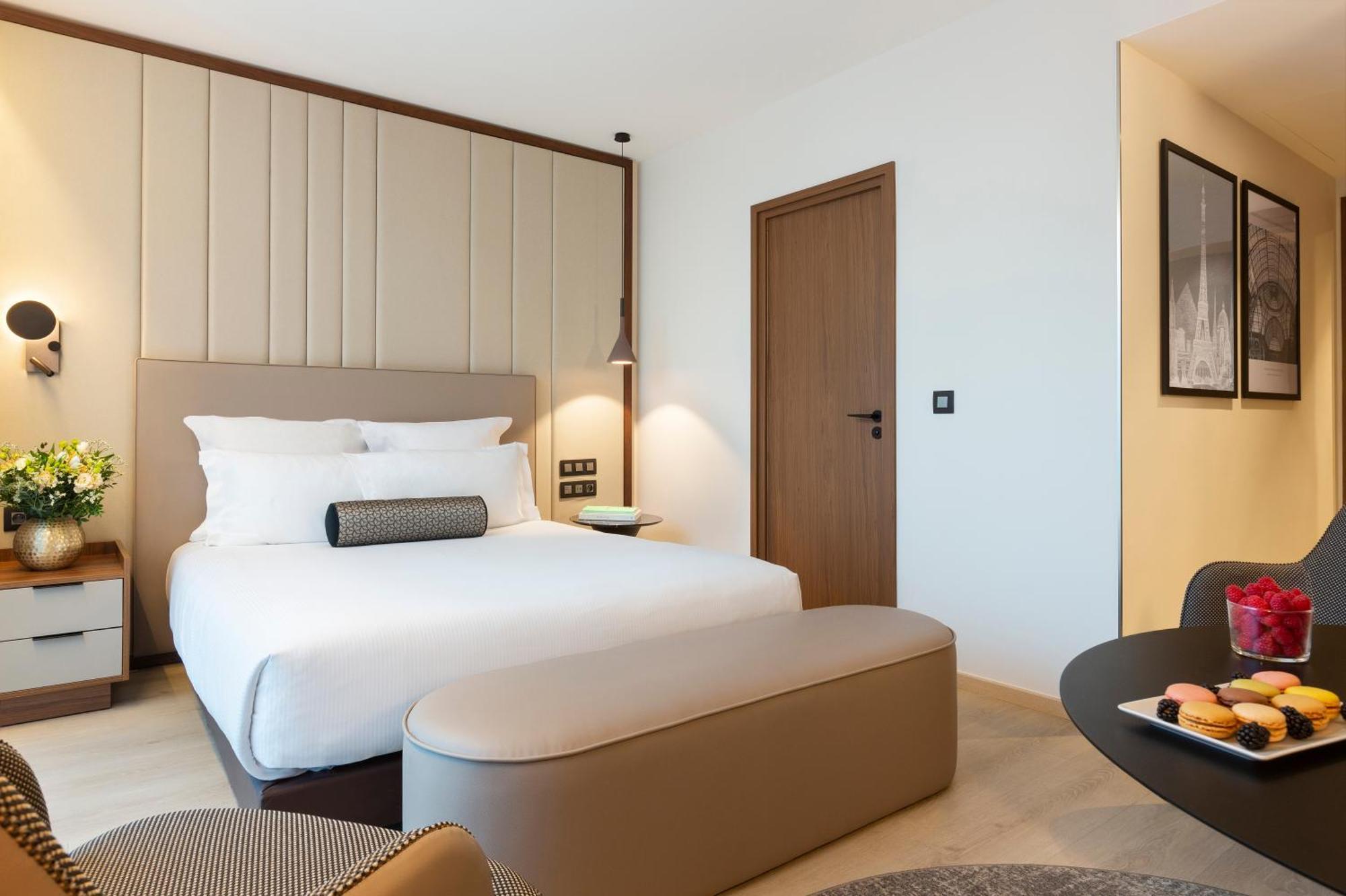 La Clef Tour Eiffel By The Crest Collection Hotel 5*