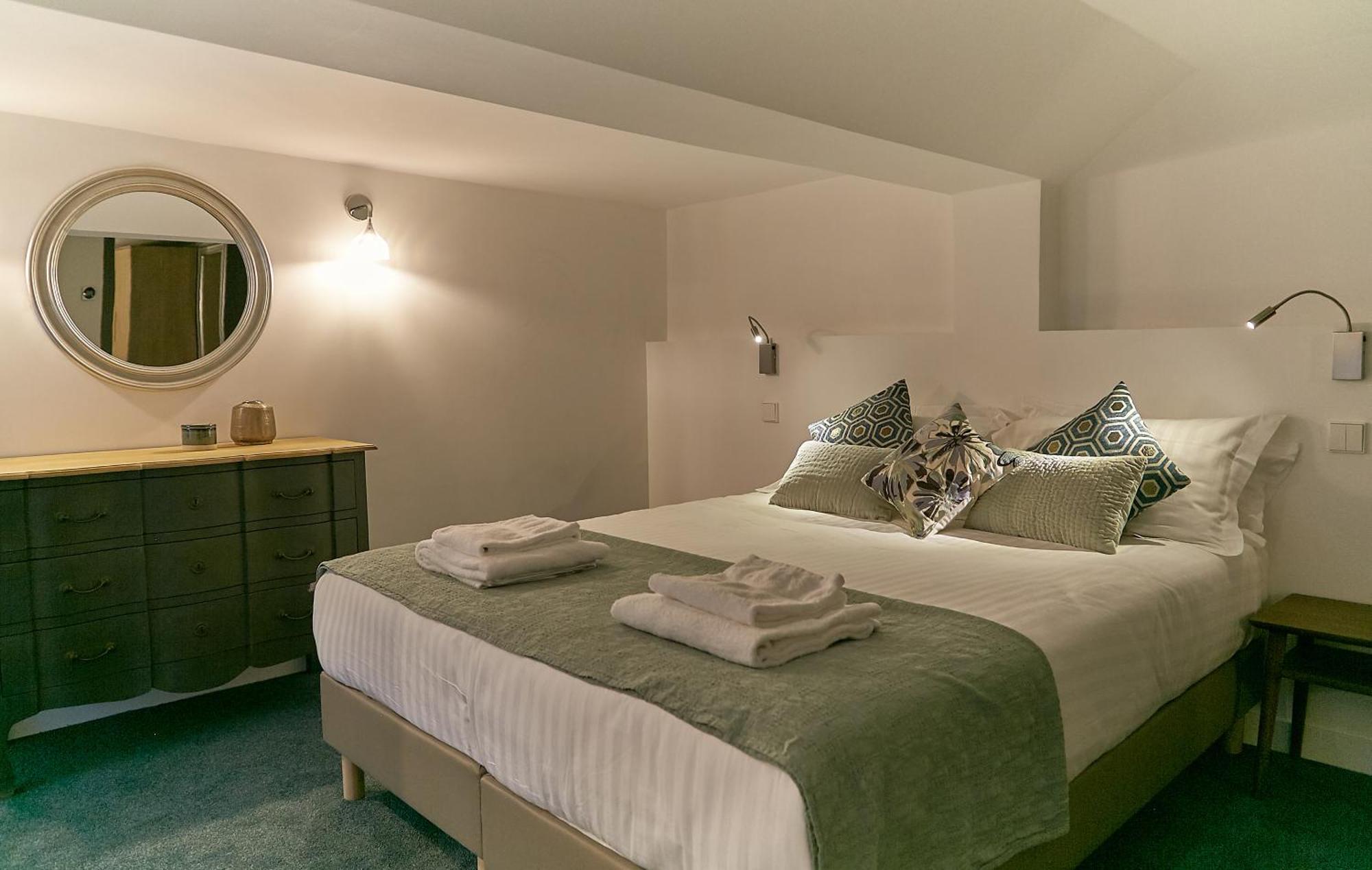 Apartment Du Louvre - Le Marais Paris
