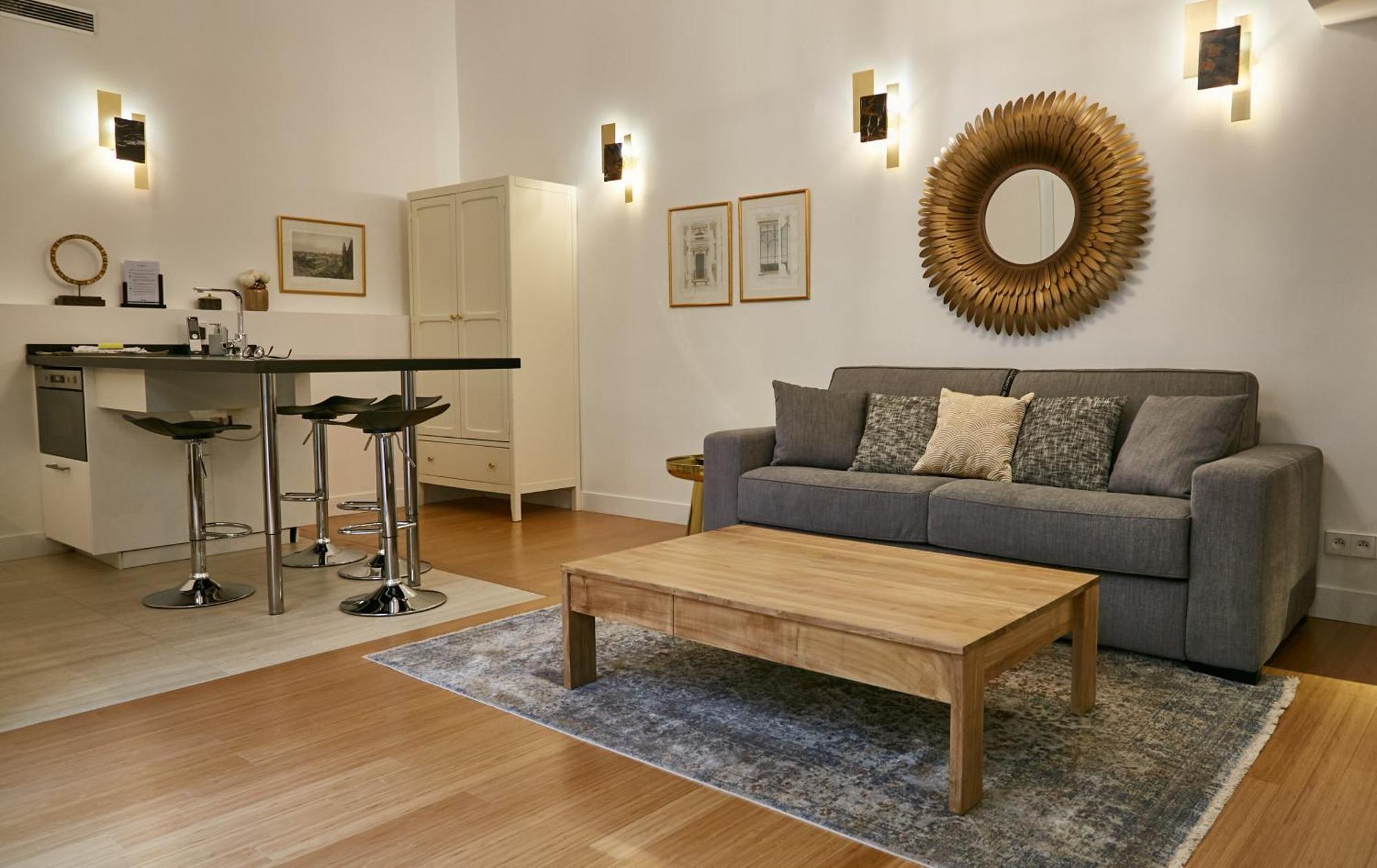 Du Louvre - Le Marais Apartment