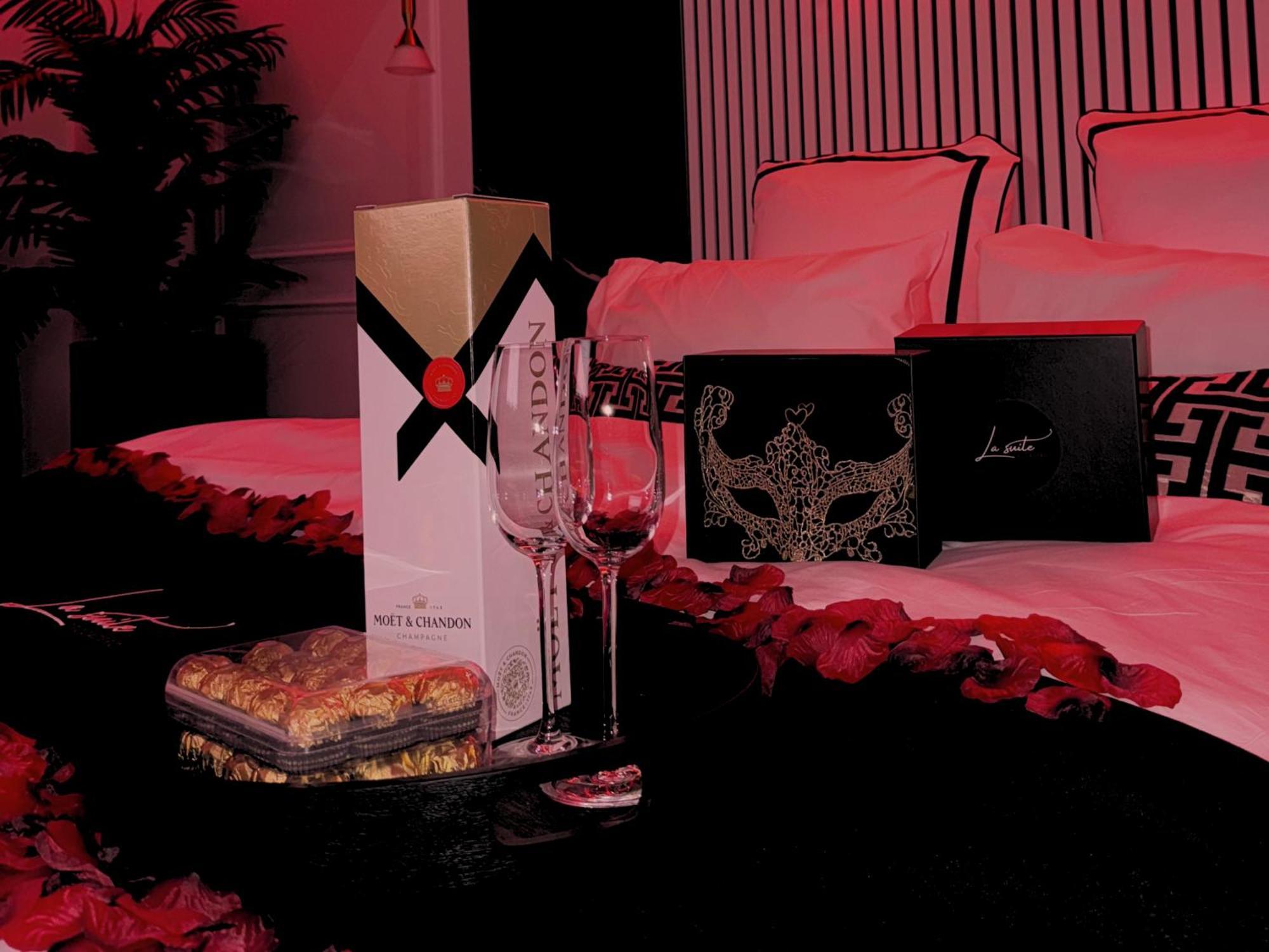 La Trocadero - Private Jaccuzi Apartment Paris