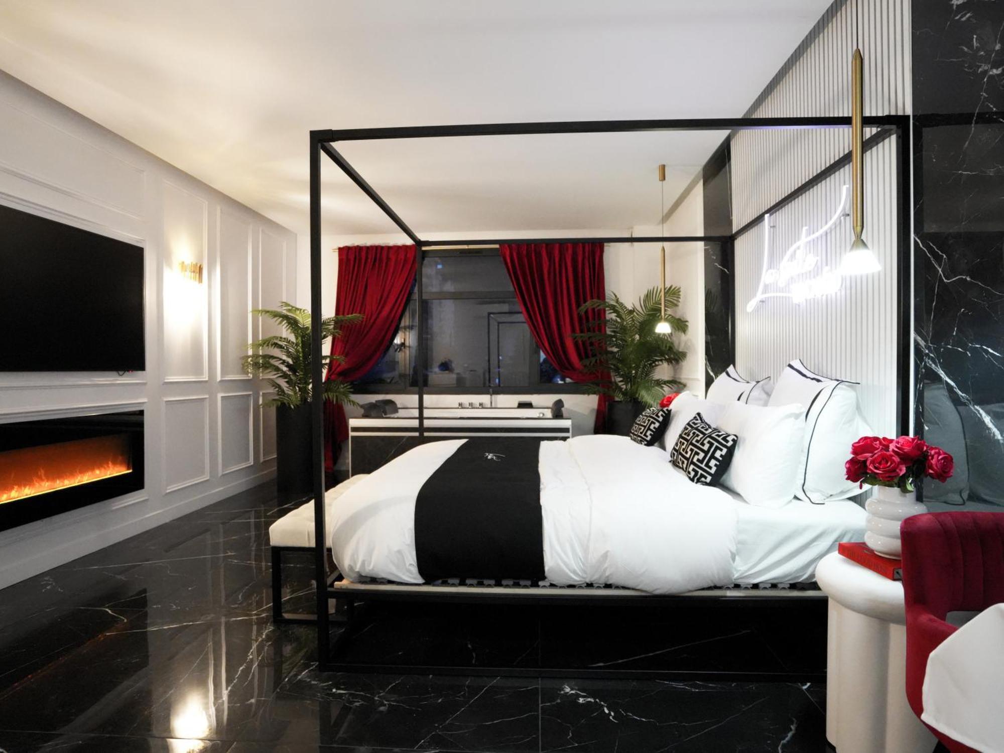 Apartment La Trocadero - Private Jaccuzi