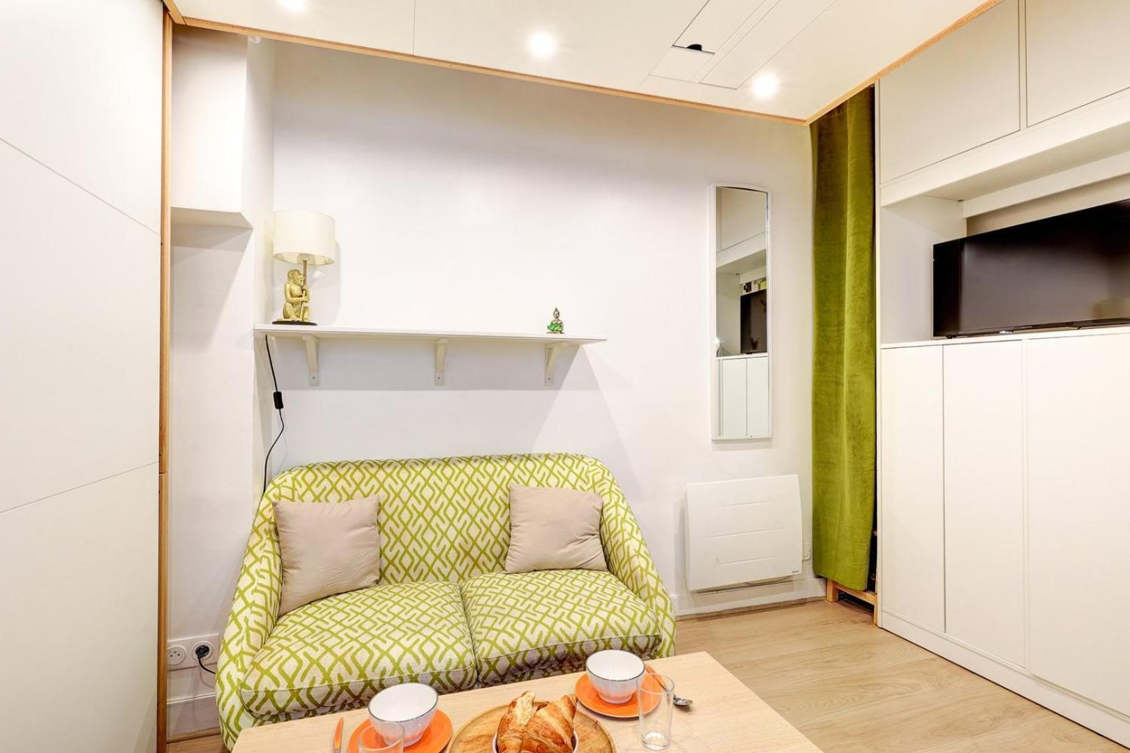 591 Daphne - Superbe Studio A *