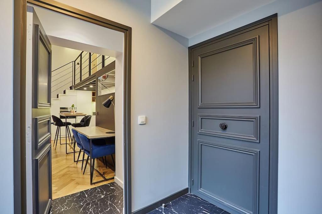 Appartement Duplex Center Of By Studioprestige Paris