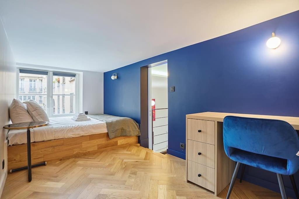 Duplex Center Of By Studioprestige Paris