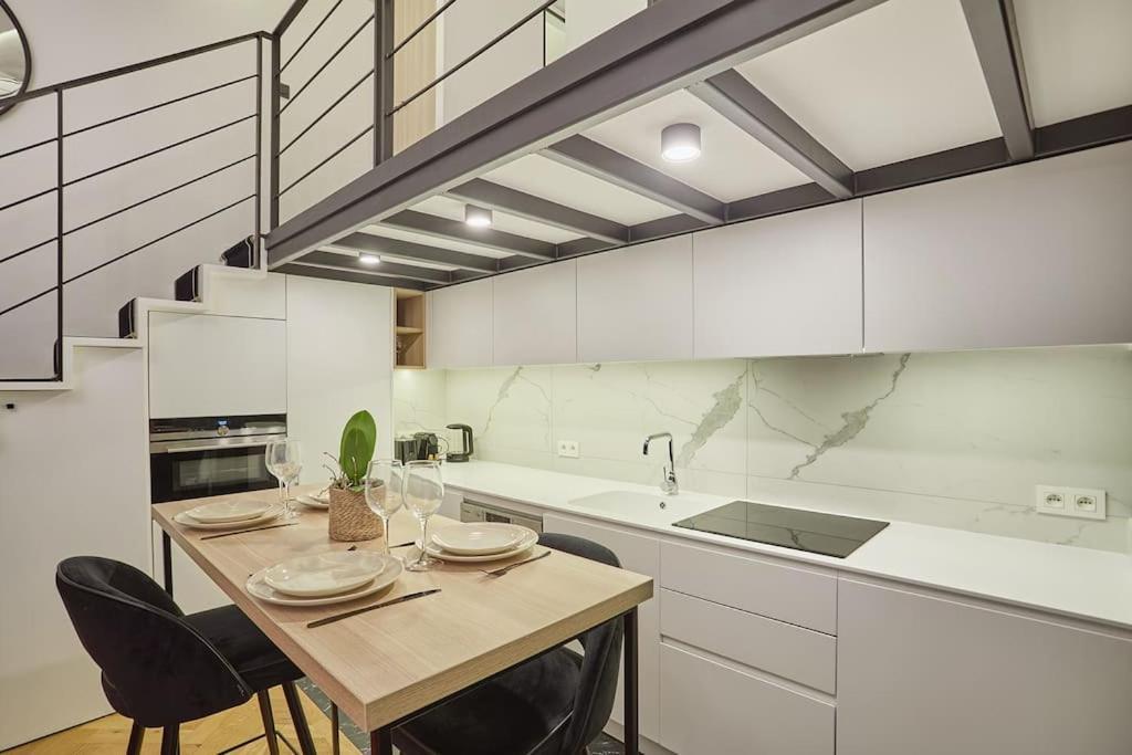 Duplex Center Of By Studioprestige Appartement Paris