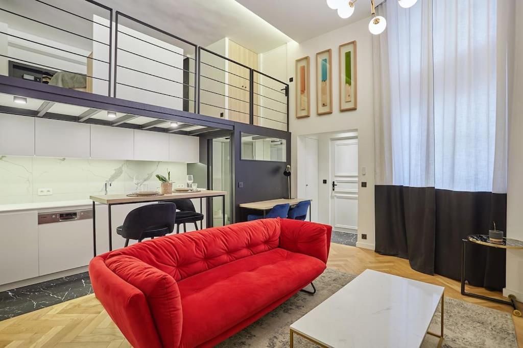 Duplex Center Of By Studioprestige * Paris