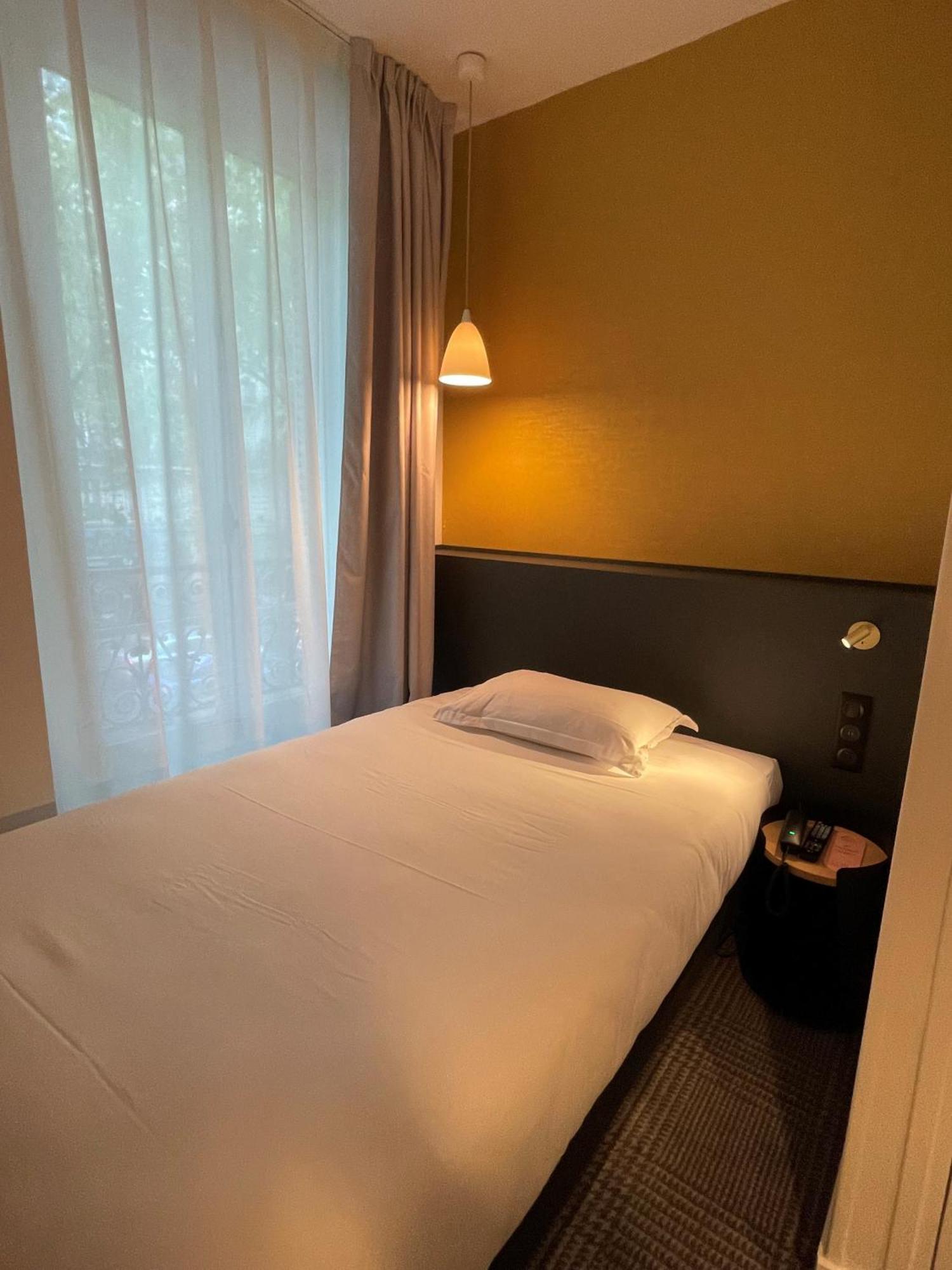 Hotel De Suez 3*