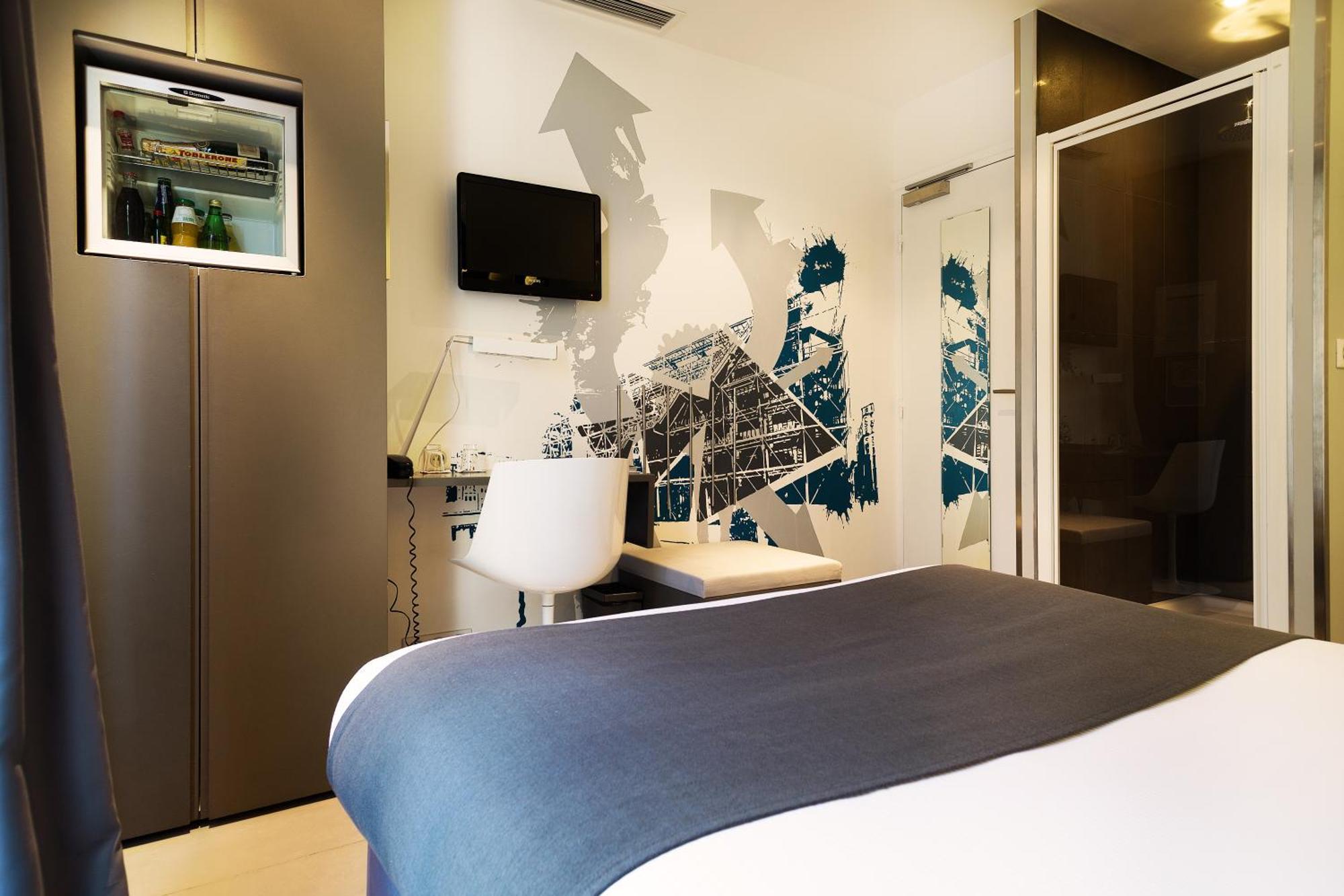 Arc De Triomphe Etoile 4*