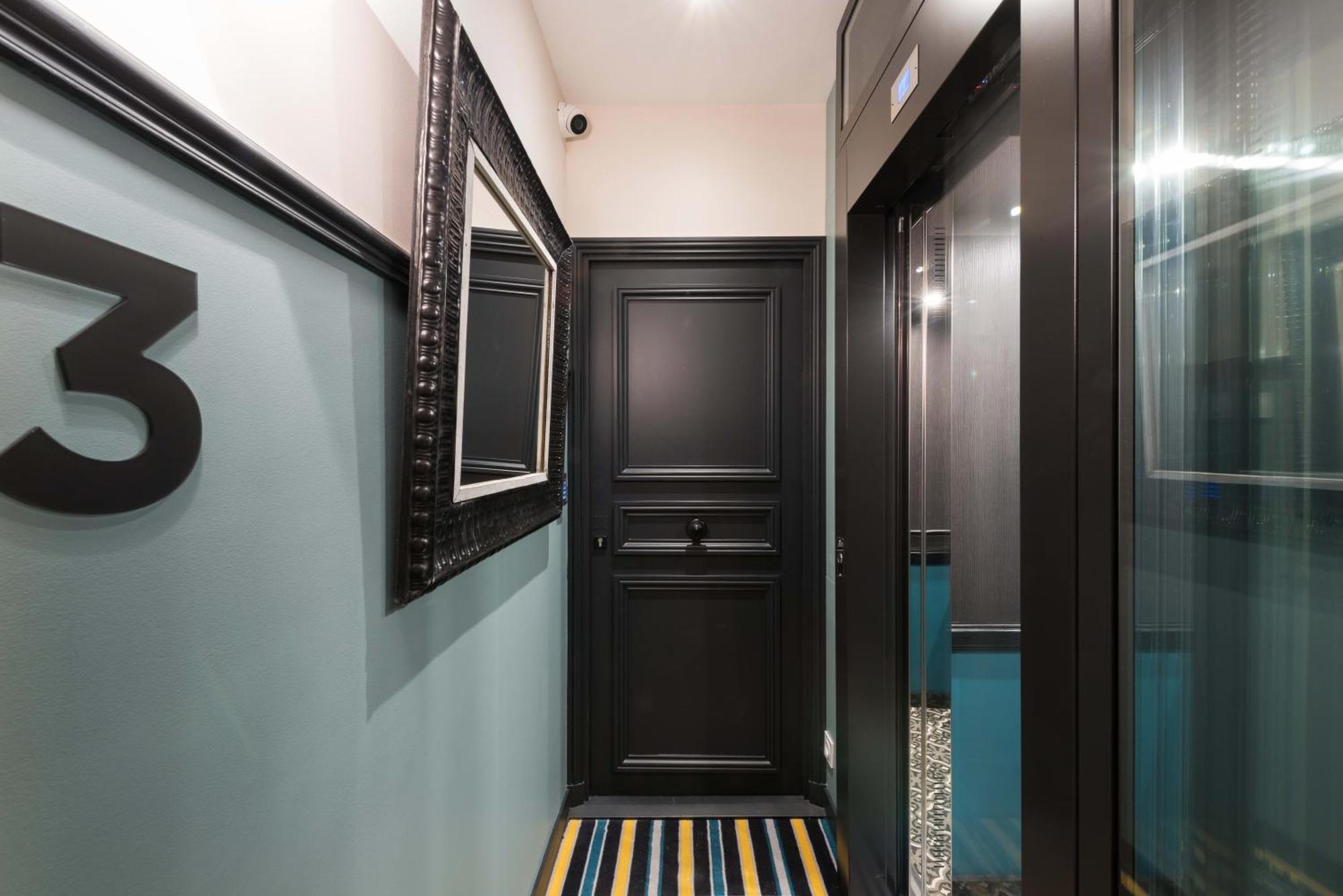 Du Louvre Apartment *