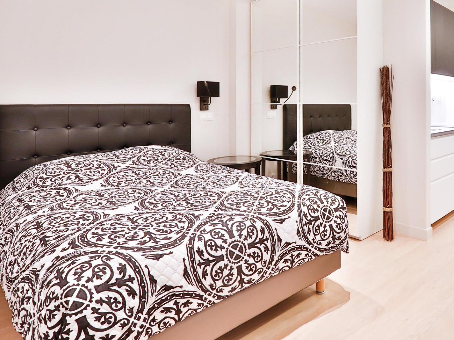 Blue Nights - Sebastopol Apartment Paris