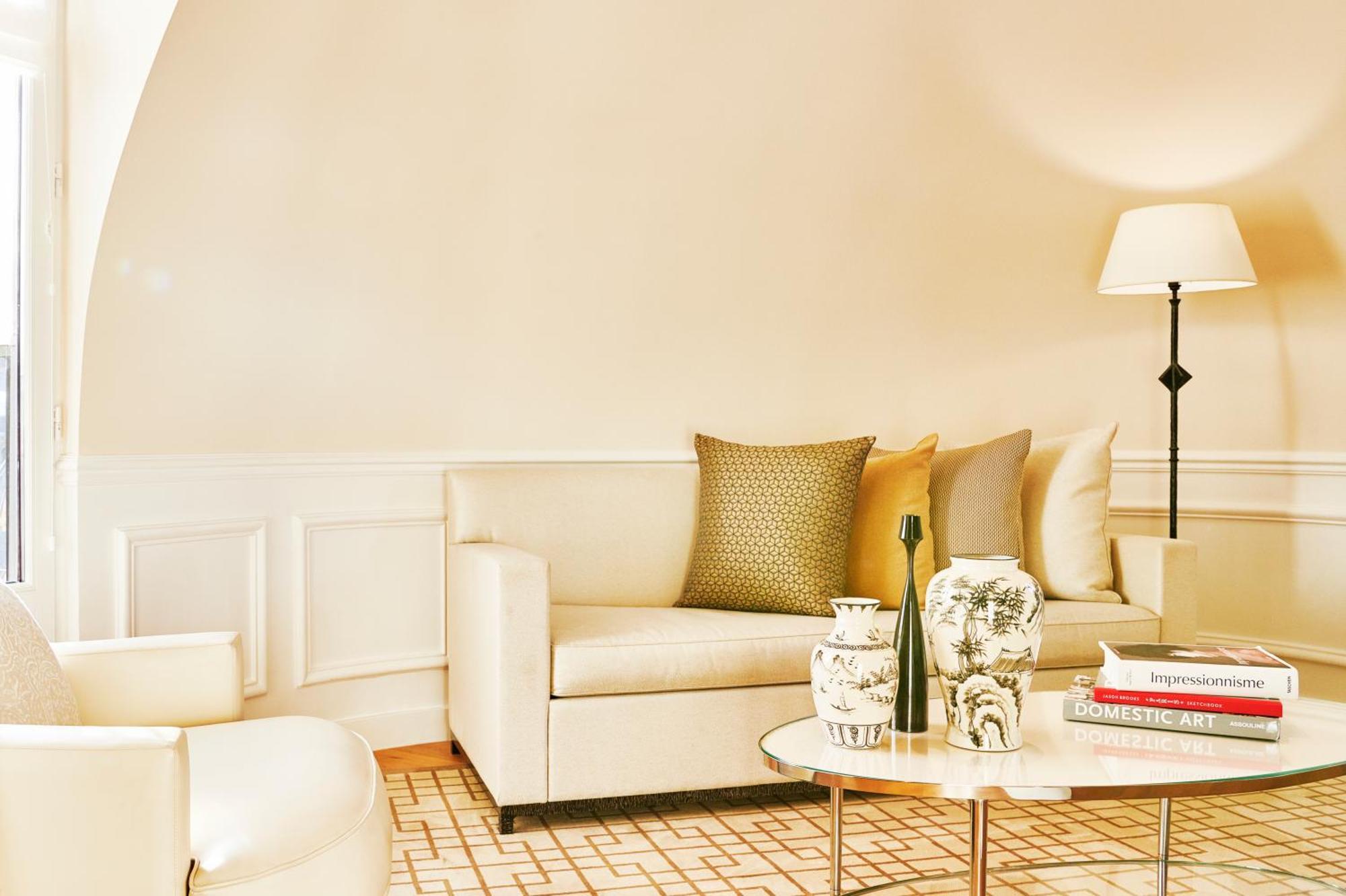 Grand Du Palais Royal Hotel 5*