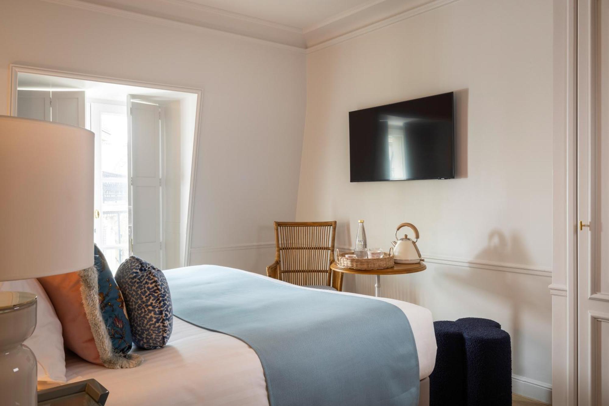 Hotel Le Lavoisier & Paris