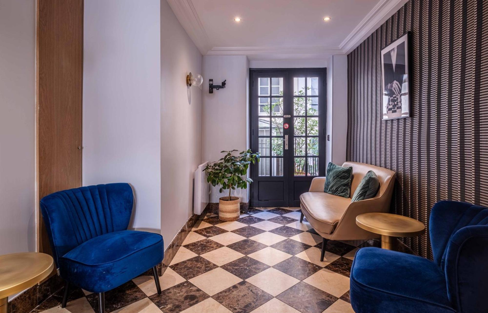 Marena 3* Paris