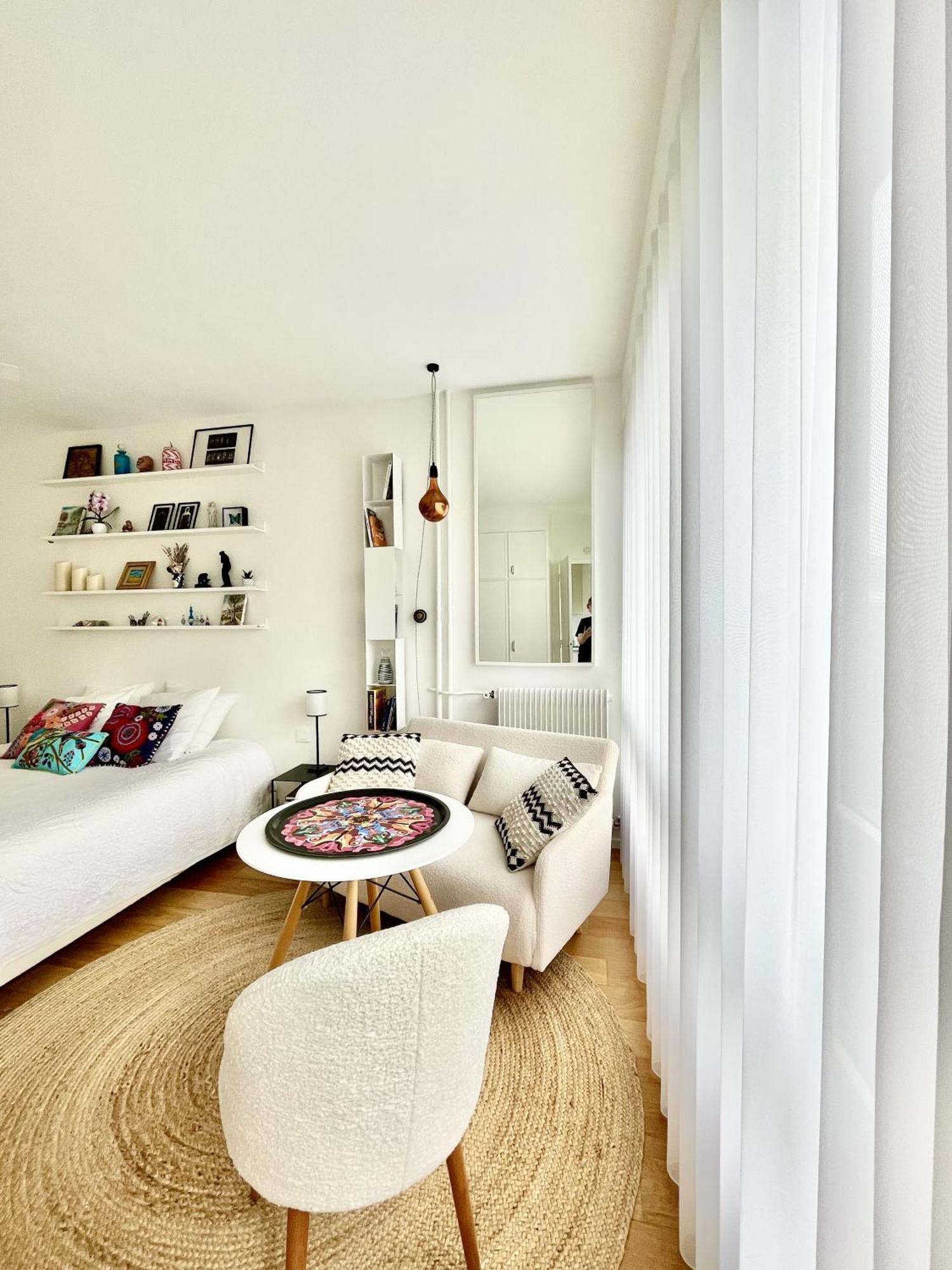 Montparnasse Deluxe Paris