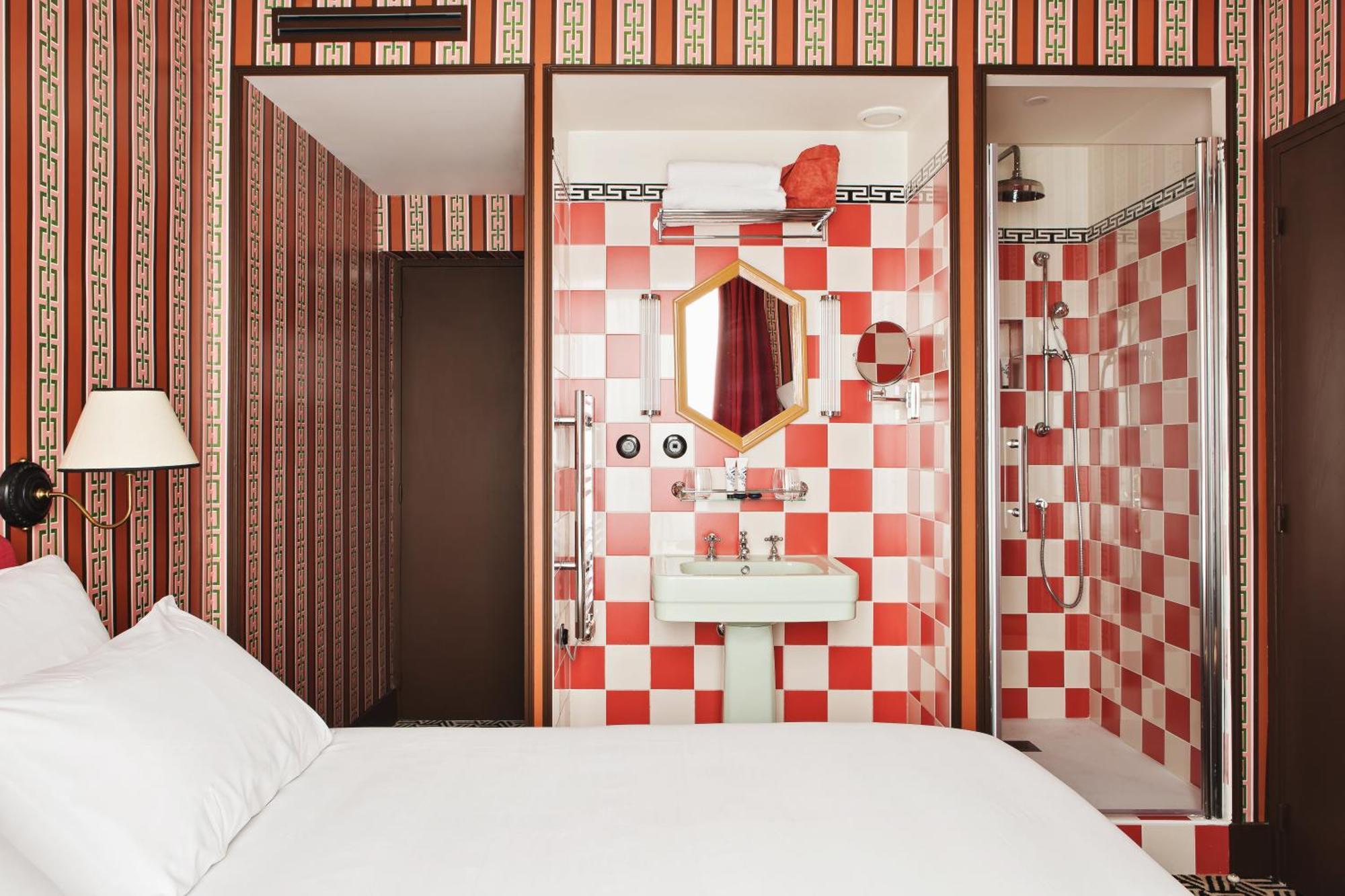 Les Deux Gares Hotel
