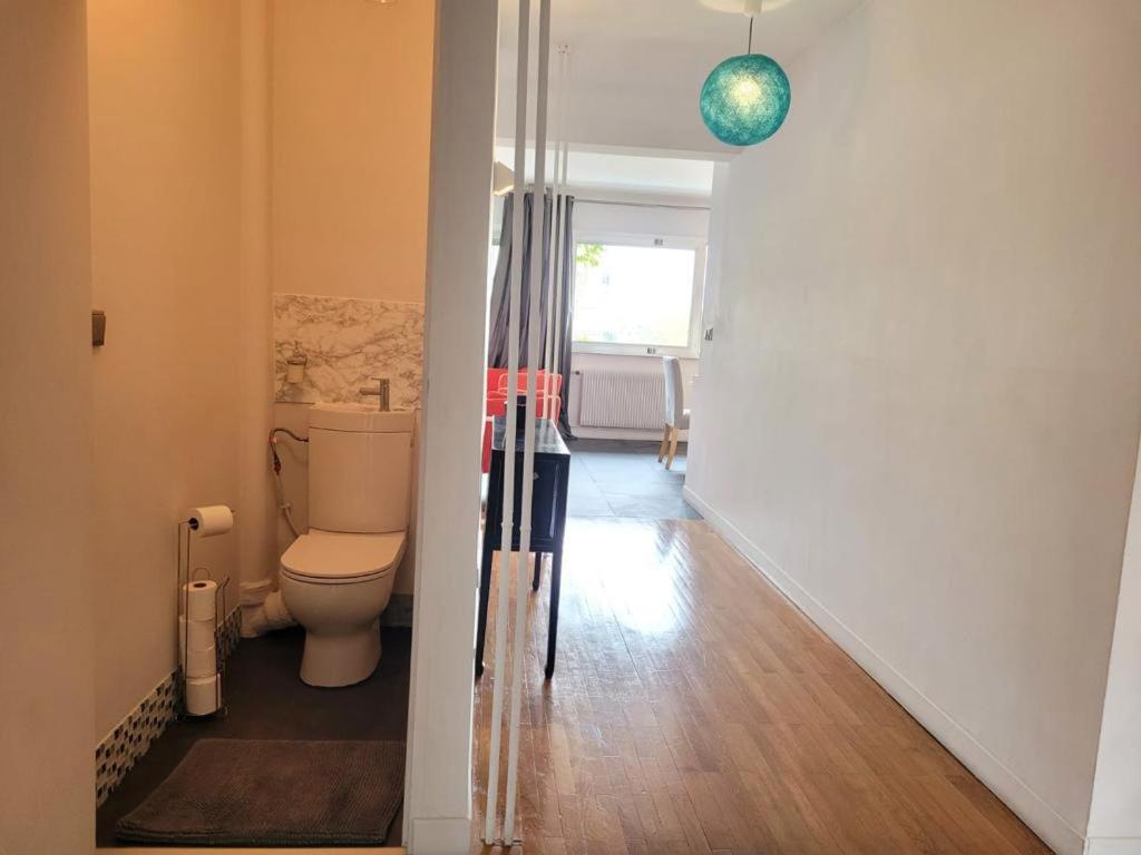 Apartment Eiffel Tower - Luxury 2 Bedroom Paris