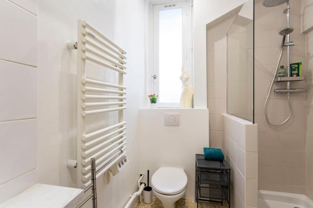 Apartment 2 Pieces Parisien A 10 Min De Montmartre