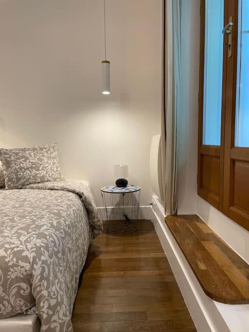 2 Pieces Parisien A 10 Min De Montmartre Apartment *