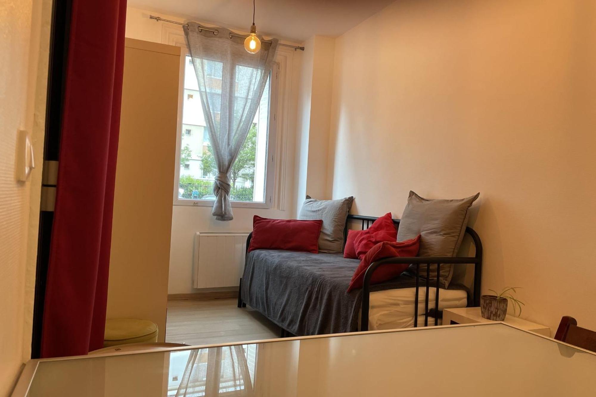 Close To The Park Georges Brassens Apartment *