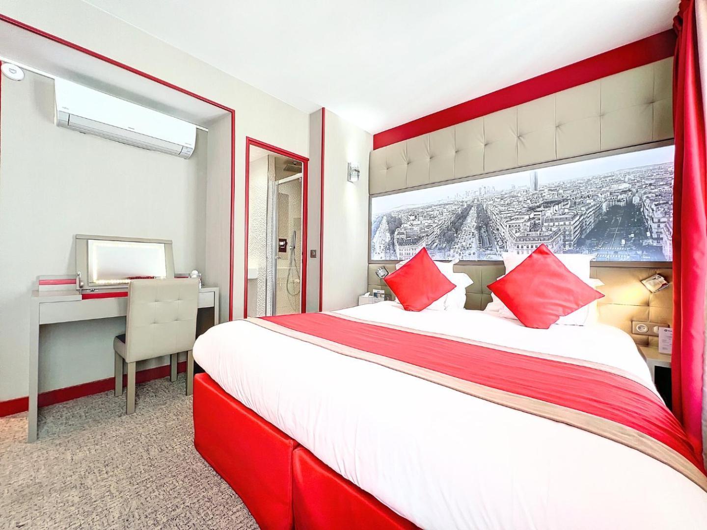 Western Nouvel Orleans Montparnasse Hotel 4*
