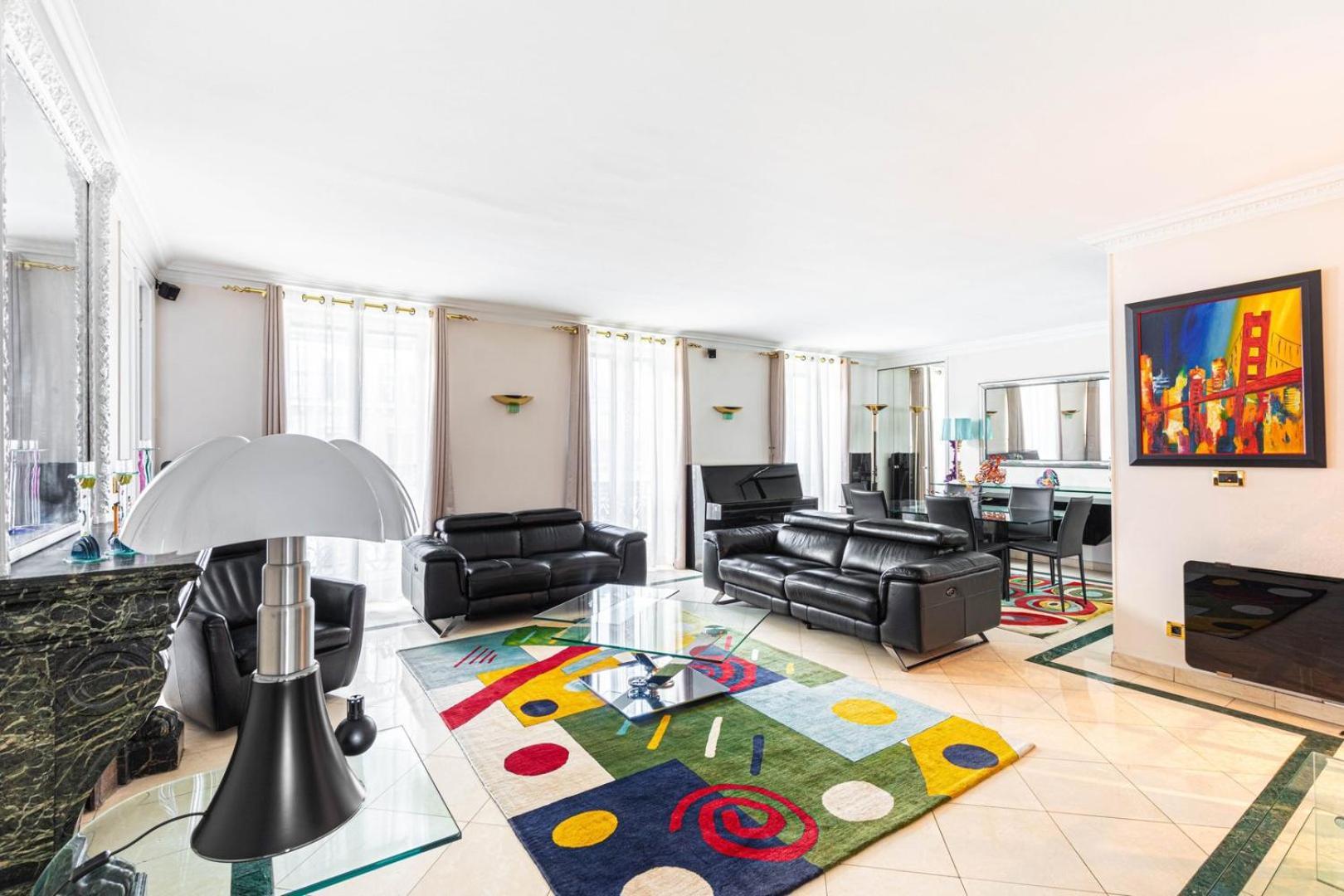 Guestready - A Slice Of Parisian Paradise *