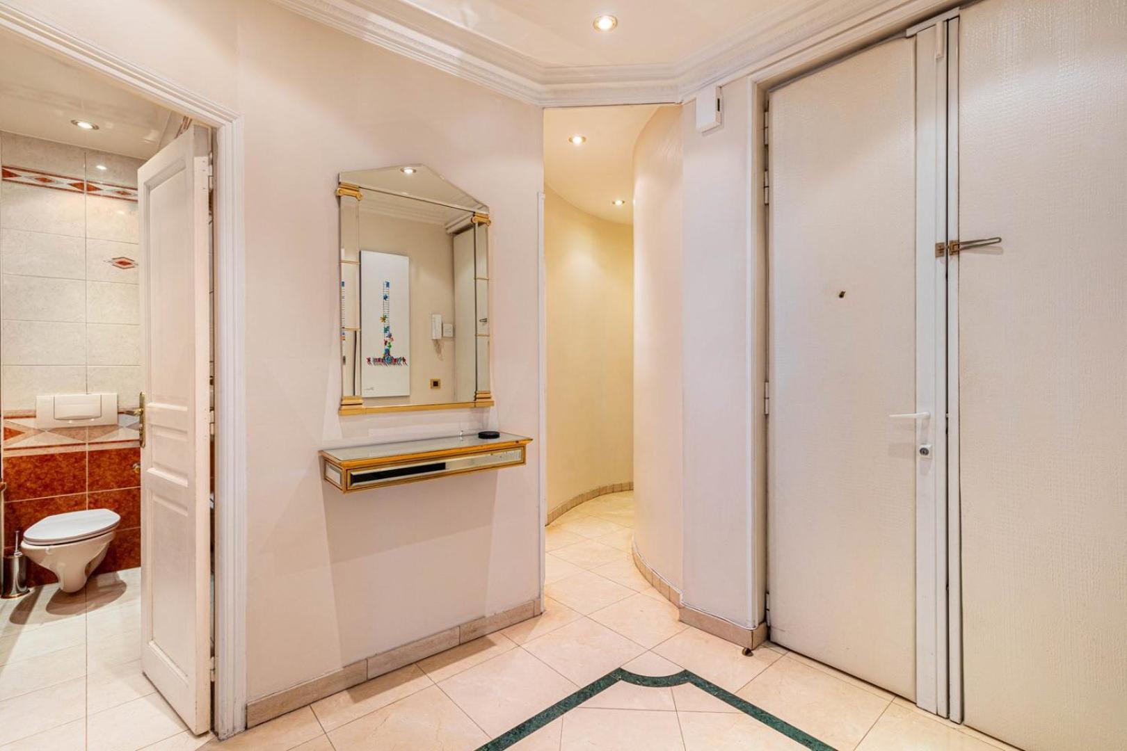 Guestready - A Slice Of Parisian Paradise