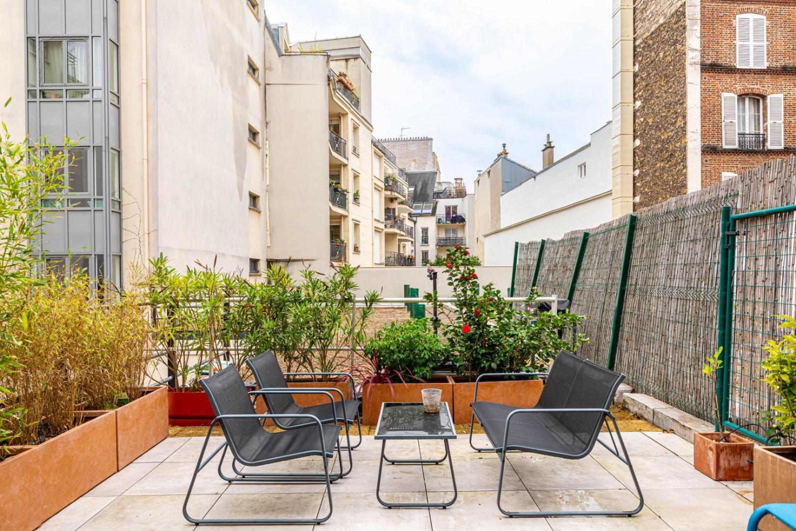Guestready - Bright Retreat With A Terrace * Paris